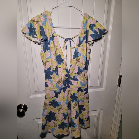 Mapale dress size medium - Picture 1 of 8